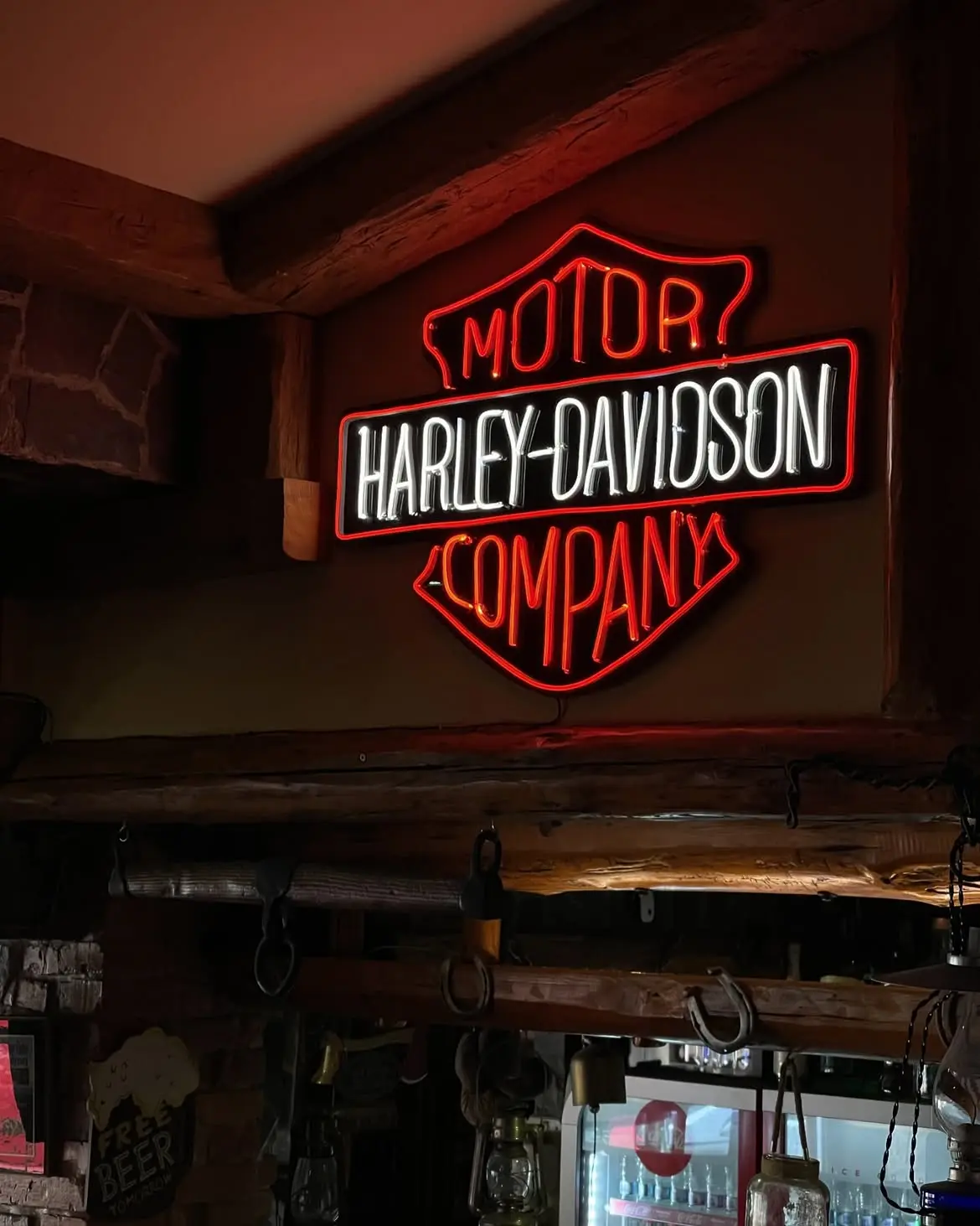 Neonové logo Motor Harley-Davidson Company — realizace Neonworld