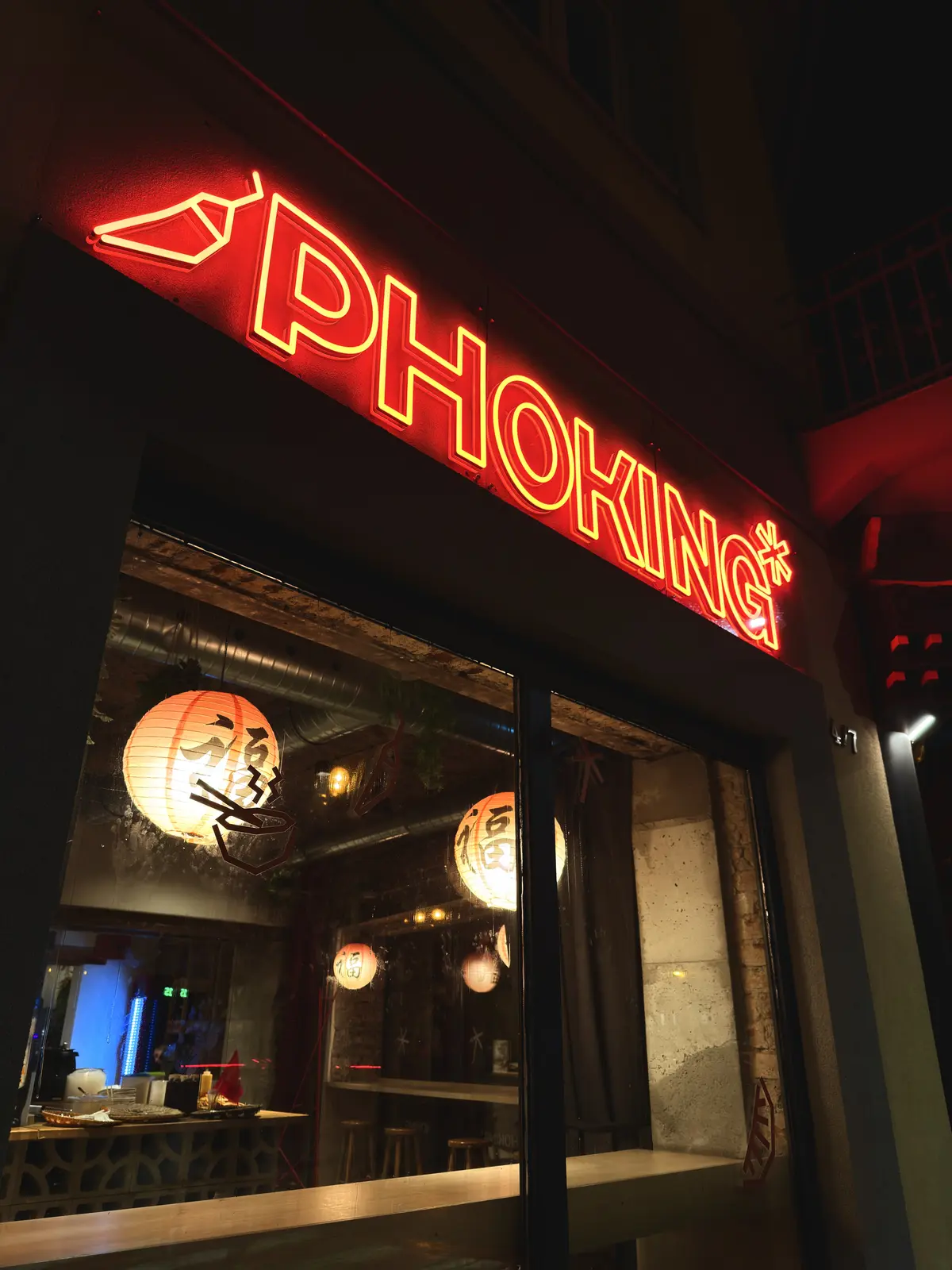 Neon Phoking Good — 2 — realizace Neonworld