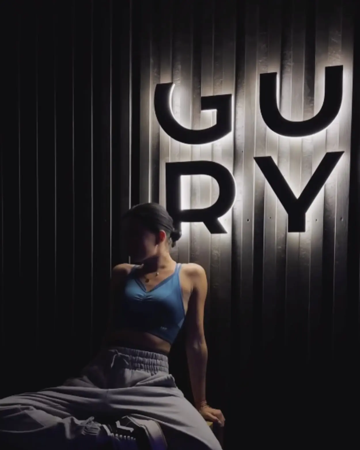 3D písmena Gury Gym — realizace Neonworld